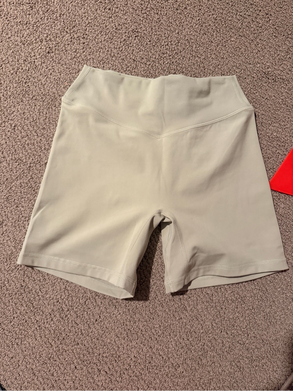 Liason the label bridge short in flora